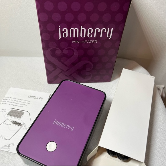 Jamberry Mini Heater in Purple. New in box. Cord and instructions - Picture 4 of 4